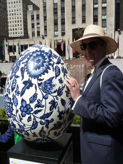 Easter Parade, Easter bonnet, Faberge, Big Egg Hunt, blue, white, Delft tiles