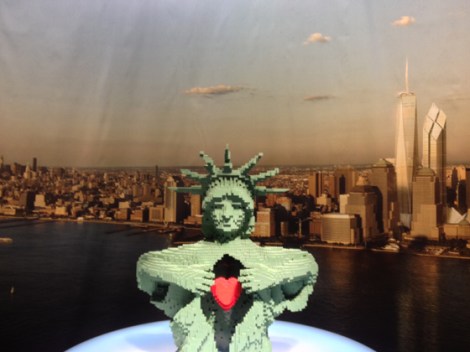 Lego, Nathan Sawaya, Discovery Center, Times Square, Statue of Liberty, New Yok skyline