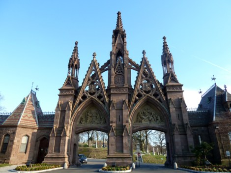 Trolley, Tour, Green-Wood Cemetery, Brooklyn, Historic Chapel, Taphophile, Cemetery, Warren and Wetmore, Samuel Morse, Minerva, Elias Howe, Boss Tweed, Steinway & Sons