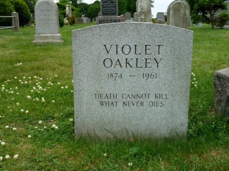 Trolley, Tour, Green-Wood Cemetery, Brooklyn, Historic Chapel, Taphophile, Cemetery, Leonard Bernstein, Louis Moreau Gottschalk, Dr. Richard Isay, Emma Stebbins, Violet Oakley, Paul Jabara, Fred Ebb