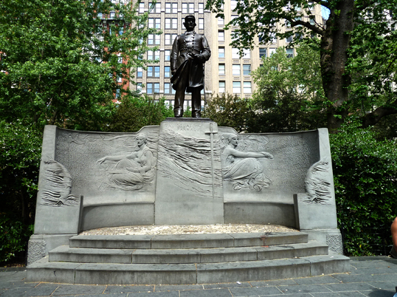Five Squares & a Circle Tour, Flat Iron Building, Madison Square Park, New York, Admiral David Farragut, Augustus St. Gaudins