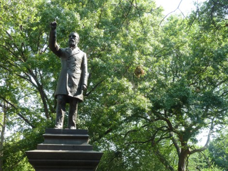 Labor Day, Tompkins Square Park, East Village, Samuel S. Cox, Louise Lawson, Ohio, U.S. Postal Service, Postal Workers, Paid Vacation, New York, Bronze, Sculpture, Sunset, Labor Victory