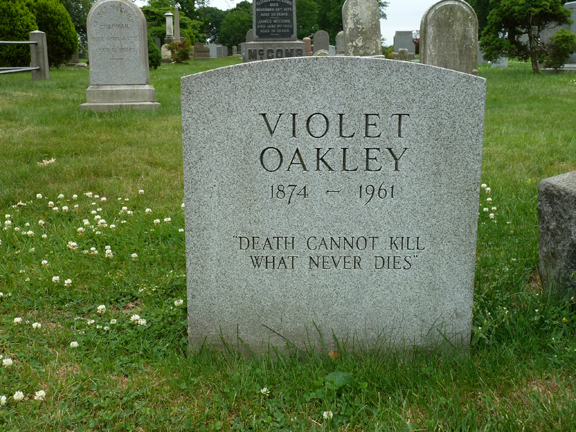 Green-Wood Cemetery, Brooklyn, Gay Graves, Gothic Gates, Richard Upjohn, Leonard Bernstein, Louis Moreau Gottschalk, Violet Oakley, Emma Stebbins, Fred Ebb, Hiking Tour, LGBT, National Historic Landmark, Gay, Graves, Paul Jabara,