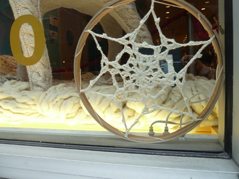 Lion Brand Yarn, Window Display, Reindeer, Christmas, Snowflakes, Star of David, New York, West 15th Street, Knit, Crochet, Yarn