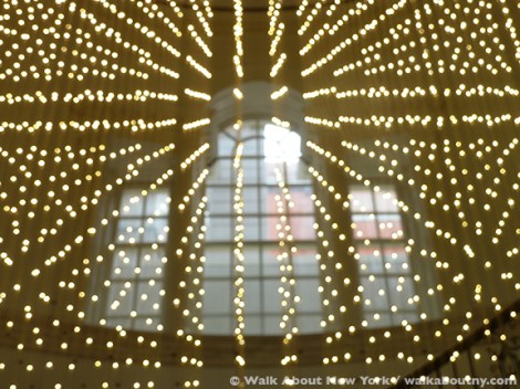 Museum of the City of New York, Starlight, Hanging Grid 2, New York City, Fifth Avenue, Light, sculpture, LED,
