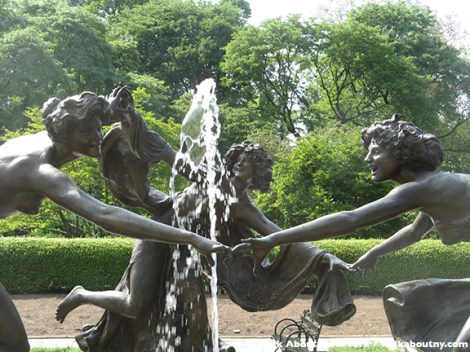 Central Park, Conservatory Garden, Samuel Untermyer, Yonkers, Untermyer Gardens, Untermyer Fountain, Three Dancing Maidens, Hitler, Bronze, Sculpture