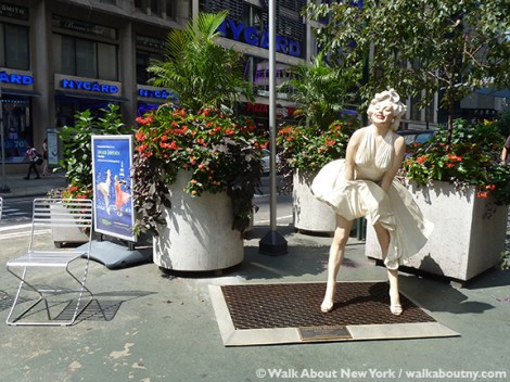 Seward Johnson, Broadway, Garment District Alliance, Summer Arts on the Plazas, Celebrating the Familiar, Beyond the Frame, Icons Revisited, Grounds for Sculpture, Johnson & Johnson, Times Square, Hamilton NJ, Seward Johnson in New York Selections from the Retrospective