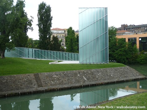 Memoria e Luce, Memory and Light, 9/11, September 11th, World Trade Center, Twin Towers, Daniel Libeskind, Padua, Padova, Italy, New York, 2001, New York City, New York, Italian