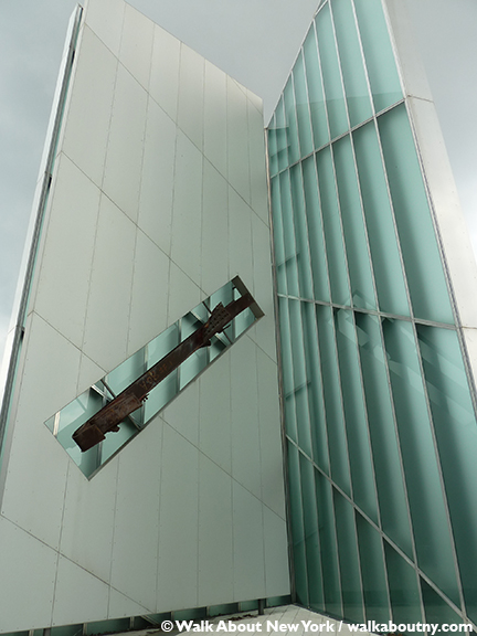 Memoria e Luce, Memory and Light, 9/11, September 11th, World Trade Center, Twin Towers, Daniel Libeskind, Padua, Padova, Italy, New York, 2001, New York City, New York, Italian