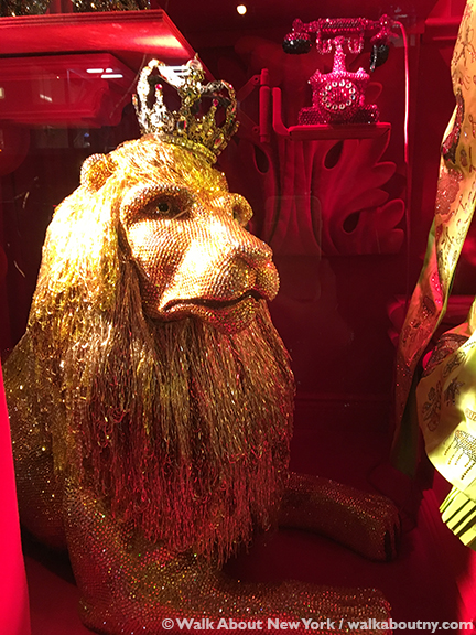 Macy’s,Saks Fifth Avenue,Harry Winston, Tiffany & Co., Bergdorf Goodman, Barneys, Christmas, Windows, Window Decoration, Swarvosky,Crystal,Brilliant