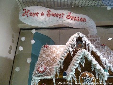 Lion Brand Yarn, Gingerbread House, Knit, Knitting, Yarn, Sweet, Christmas, Window, Gingerbread Man, Candy