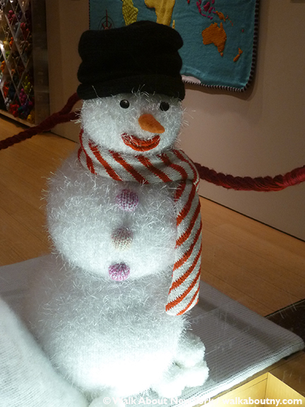 Lion Brand Yarn, Gingerbread House, Knit, Knitting, Yarn, Sweet, Christmas, Window, Gingerbread Man, Candy