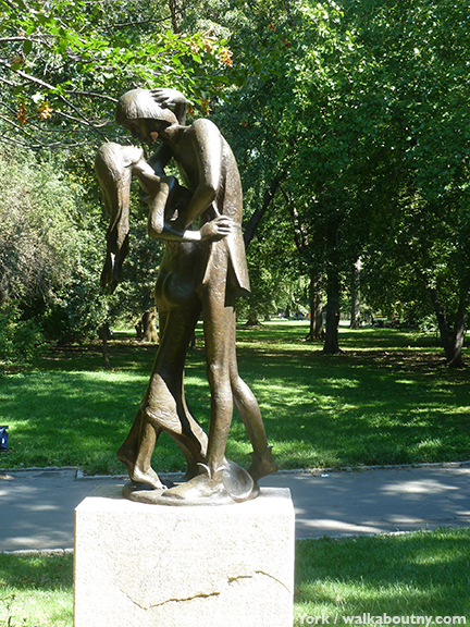 William Shakespeare, Central Park, Delacorte Theater, Romeo and Juliet, Central Park Walking Tour, Milton Hebald, George Delacorte, 400th anniversary