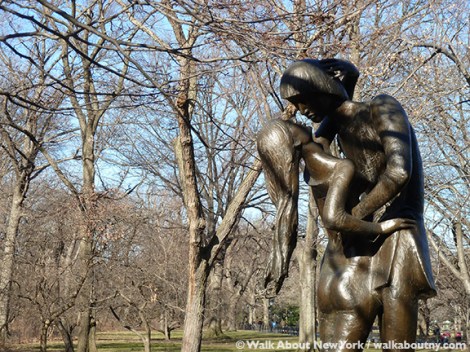 William Shakespeare, Central Park, Delacorte Theater, Romeo and Juliet, Central Park Walking Tour, Milton Hebald, George Delacorte, 400th anniversary