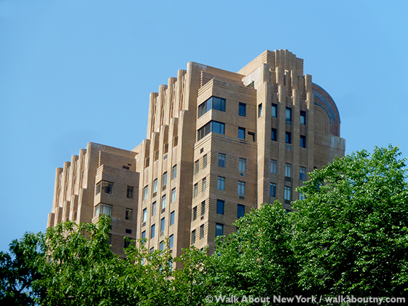 The Majestic Apartments | walkaboutny