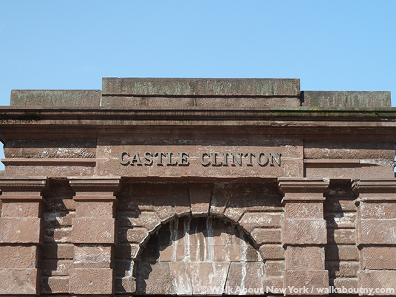 Walk About New York, Downtown Manhattan Walking Tour, Charging Bull, Wall Street, Lower Manhattan, New Amsterdam, Castle Clinton, DeWitt Clinton