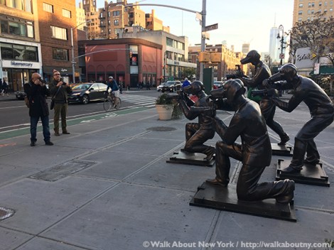 Paparazzi Dogs, Gillie and Marc, Greenwich Village, Ruth Wittenberg, Triangle, Greenwich Village Walking Tour, Bronze Sculpture, Art, Australia, Sydney, Melbourne, Dogs
