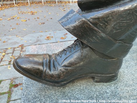 Fiorello La Guardia, La Guardia Place, South Village, Walk About New York, Greenwich Village, Neil Estern, Sculpture, Art