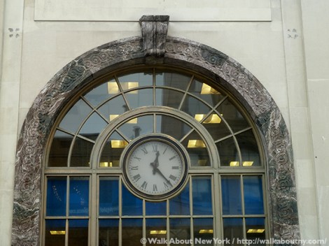 Clocks, Time, Street Clocks, Public Clocks, Save America’s Clocks, Downtown Manhattan Walking Tour, Five Squares and a Circle Tour, Sidewalk Clocks