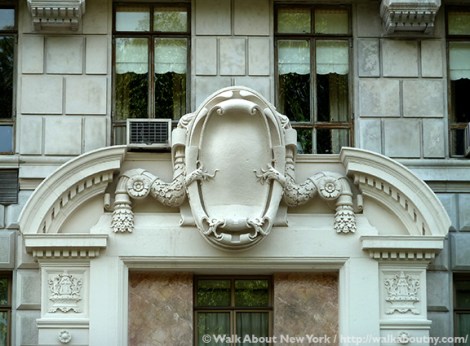 San Remo, Central Park West, Emery Roth, Central Park, Walk About New York, Walking Tour, Landmark, New York City, Apartment Building, Italian Renaissance