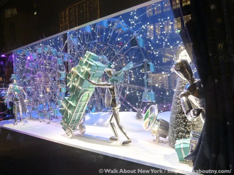 Bloomingdale’s, Barneys, Bergdorf Goodman, Tiffany & Co., Saks Fifth Avenue, Christmas, Holiday Windows, Fifth Avenue, Macy’s, Lord & Taylor, Snow White, New-York Historical Society, New York Philharmonic, The Greatest Showman, Diamonds